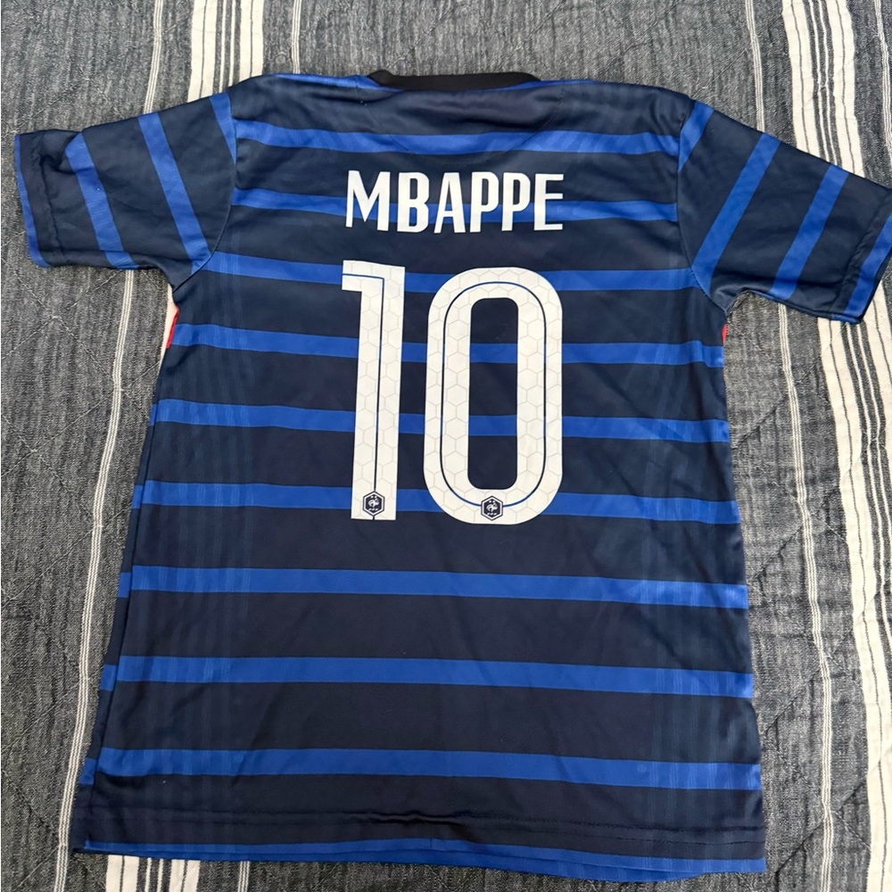 France Kylian Mbappe soccer jersey in youth Med